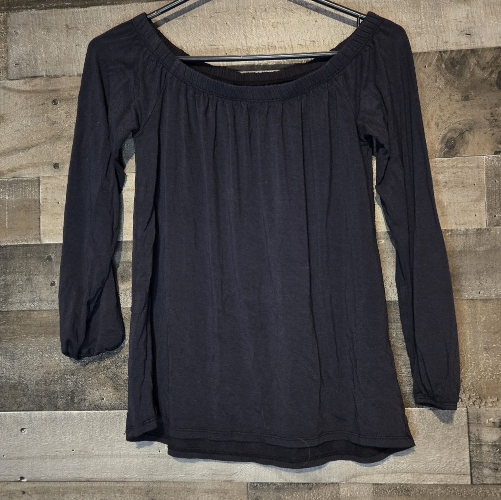 Hollister Black Off-Shoulder Top